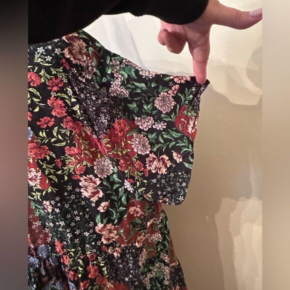 EUC Torrid Black Floral Textured Stretch Rayon Babydoll - Size 3 - Picture 9 of 10